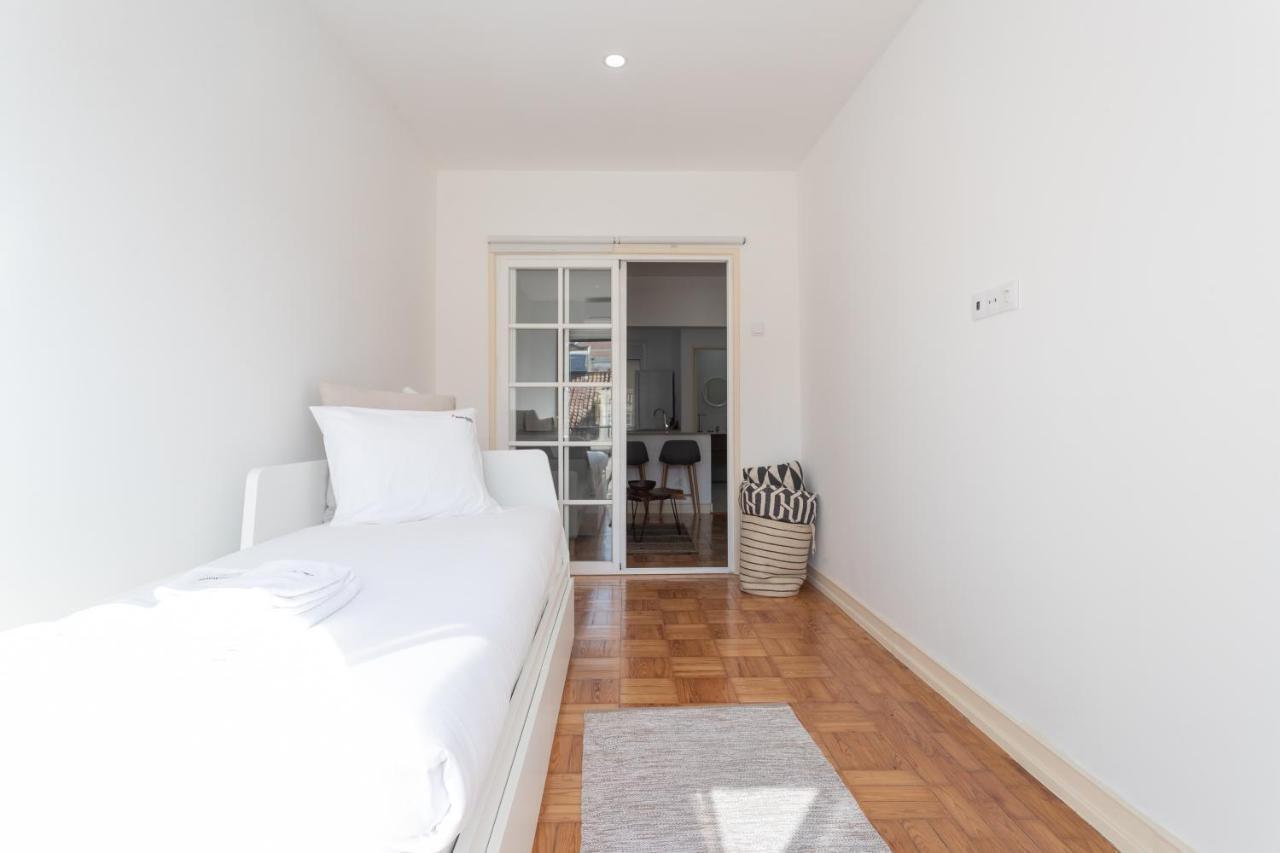 Flh Downtown Central Flat With Balcony Lisboa Eksteriør billede